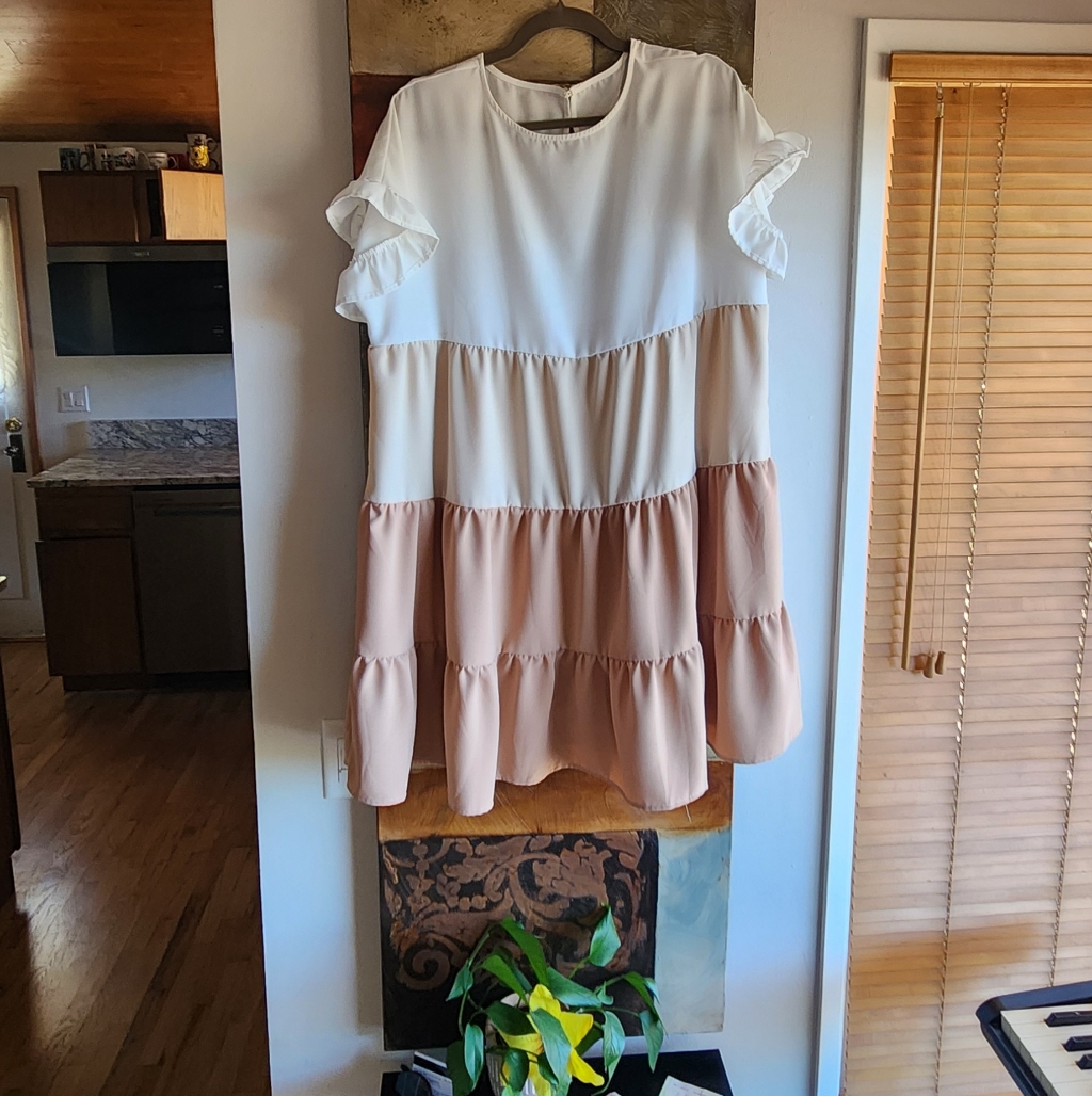 Ladies Tiered Ruffle Dress In White And Blush Pink